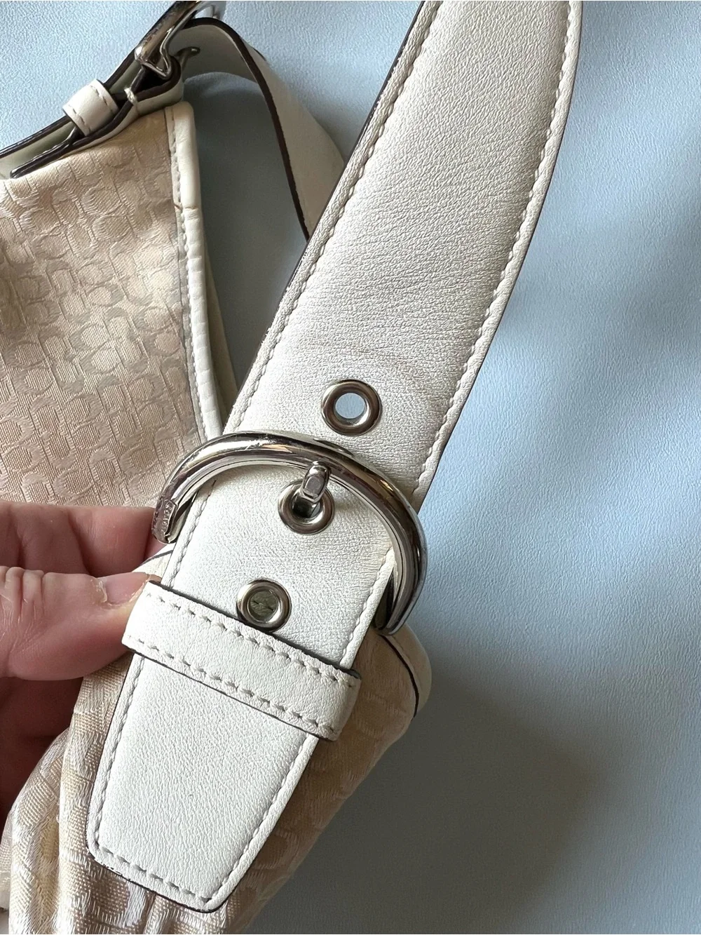 Coach Cream Signature Canvas Soho Mini Hobo Y2K Style # 6351